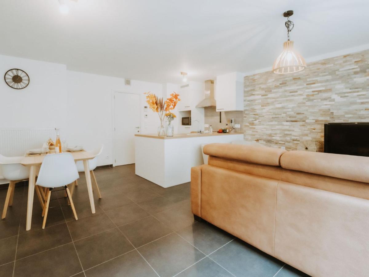 Studio Studio Oasi With Parking By Interhome Blankenberge Exteriör bild